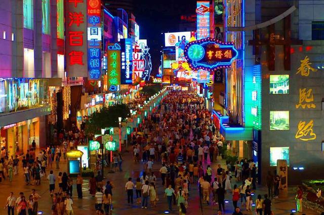 AG九游會(huì )中國十大著(zhù)名商業(yè)街中央大街光榮上榜！(圖3)