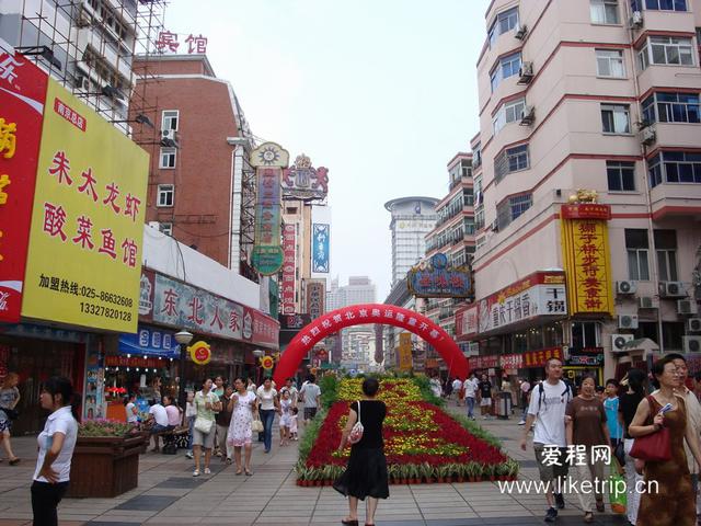 AG九游會(huì )中國十大著(zhù)名商業(yè)街中央大街光榮上榜！(圖9)